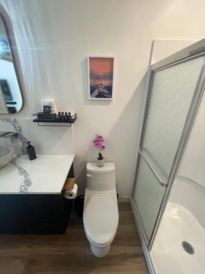 Stone Cove Waterfront Adults Only B&B トバーモリー エクステリア 写真