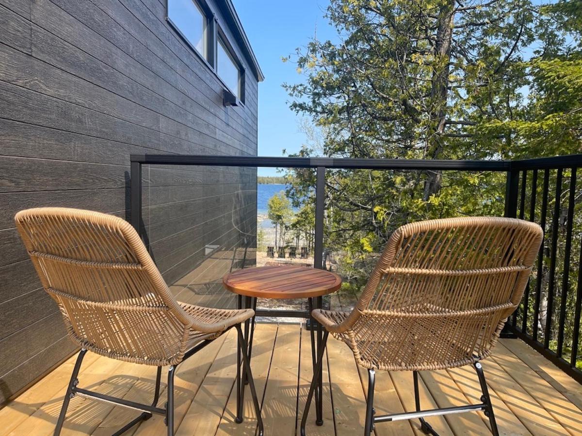 Stone Cove Waterfront Adults Only B&B トバーモリー エクステリア 写真