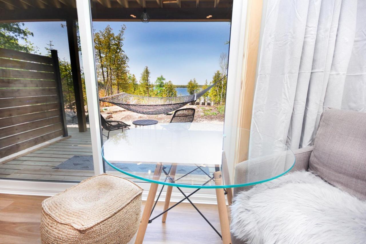 Stone Cove Waterfront Adults Only B&B トバーモリー エクステリア 写真