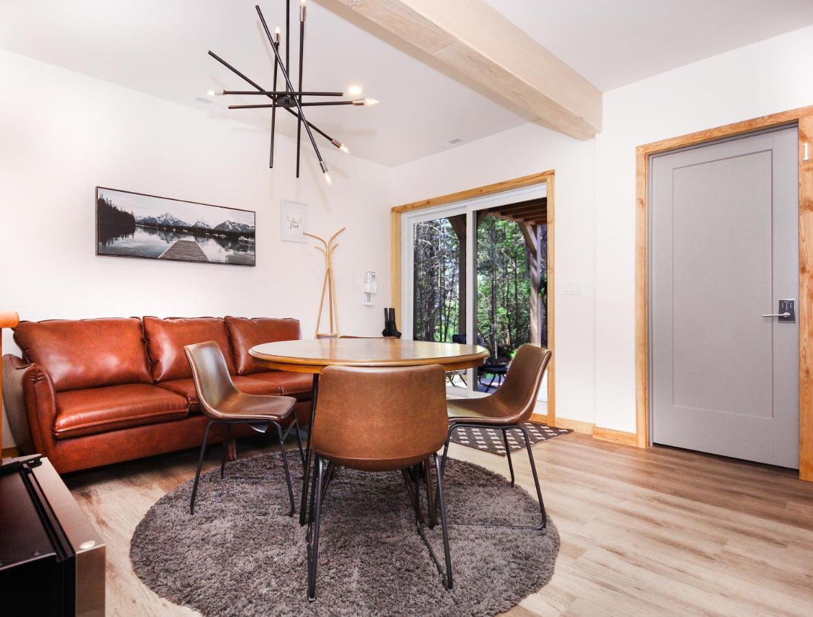Stone Cove Waterfront Adults Only B&B トバーモリー エクステリア 写真